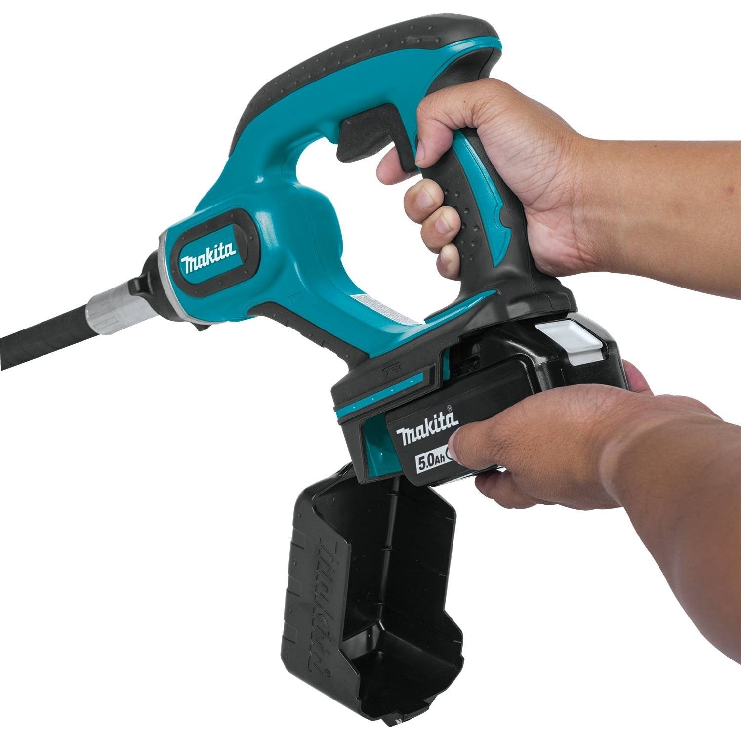 Makita XRV02T 5.0 Ah 18V LXT Lithium-Ion Cordless Concrete Vibra Kit, 8'